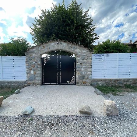 Petite'Escale Apartment Charmes-sur-Rhone Exterior photo