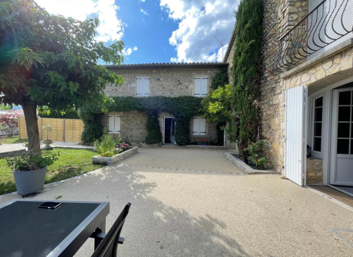 Petite'Escale Apartment Charmes-sur-Rhone Exterior photo